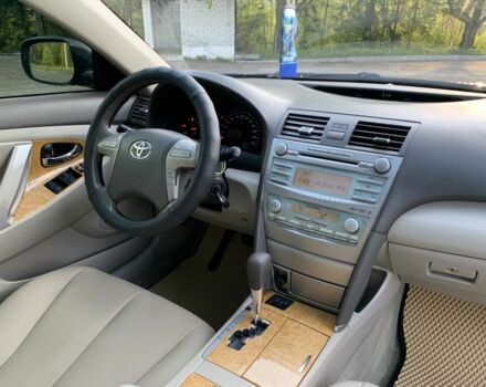 Синий Тойота Камри, объемом двигателя 2.4 л и пробегом 325 тыс. км за 6300 $, фото 8 на Automoto.ua