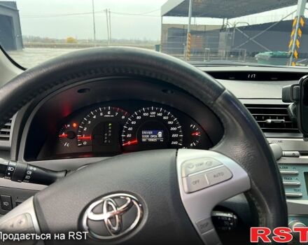 Синий Тойота Камри, объемом двигателя 2.4 л и пробегом 189 тыс. км за 8500 $, фото 6 на Automoto.ua