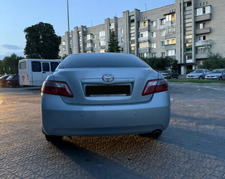 Синій Тойота Камрі, об'ємом двигуна 2.4 л та пробігом 240 тис. км за 8500 $, фото 5 на Automoto.ua