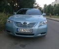 Синий Тойота Камри, объемом двигателя 2.4 л и пробегом 310 тыс. км за 9500 $, фото 1 на Automoto.ua