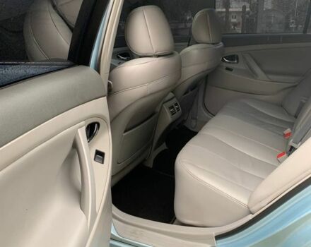 Синий Тойота Камри, объемом двигателя 2.4 л и пробегом 310 тыс. км за 9500 $, фото 6 на Automoto.ua