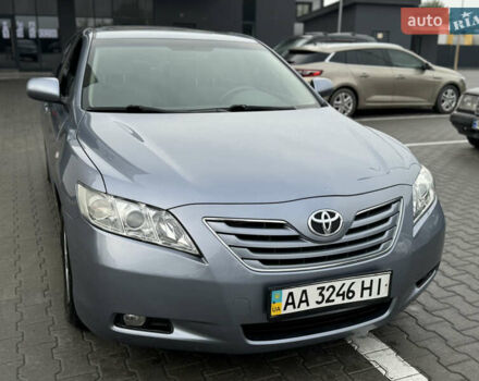 Синій Тойота Камрі, об'ємом двигуна 2.4 л та пробігом 106 тис. км за 9300 $, фото 4 на Automoto.ua