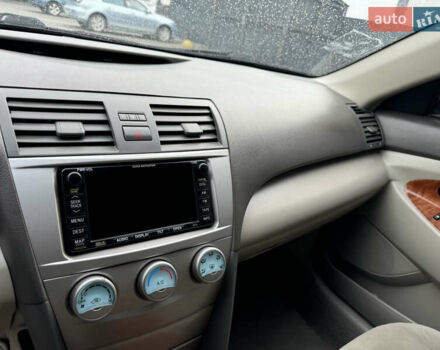 Синій Тойота Камрі, об'ємом двигуна 2.4 л та пробігом 106 тис. км за 9300 $, фото 25 на Automoto.ua