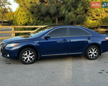Синий Тойота Камри, объемом двигателя 2.4 л и пробегом 280 тыс. км за 8600 $, фото 3 на Automoto.ua