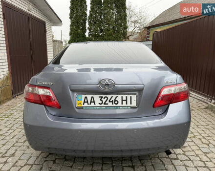 Синий Тойота Камри, объемом двигателя 2.4 л и пробегом 106 тыс. км за 9999 $, фото 21 на Automoto.ua