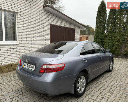 Синий Тойота Камри, объемом двигателя 2.4 л и пробегом 106 тыс. км за 9999 $, фото 10 на Automoto.ua