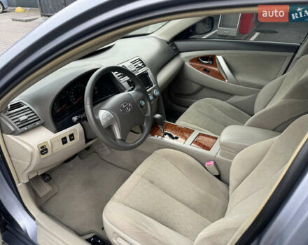Синій Тойота Камрі, об'ємом двигуна 2.4 л та пробігом 106 тис. км за 9300 $, фото 15 на Automoto.ua