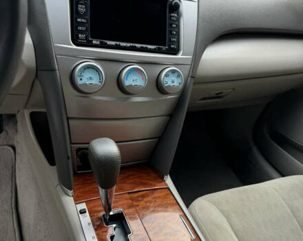 Синій Тойота Камрі, об'ємом двигуна 2.4 л та пробігом 106 тис. км за 9300 $, фото 21 на Automoto.ua