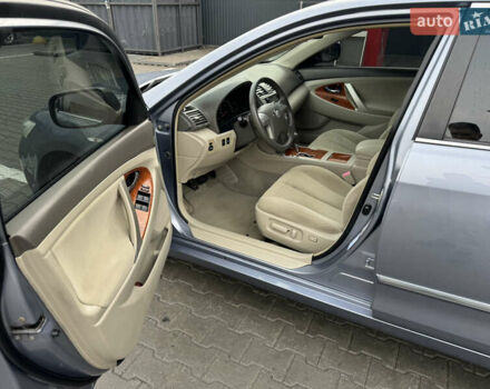 Синій Тойота Камрі, об'ємом двигуна 2.4 л та пробігом 106 тис. км за 9300 $, фото 14 на Automoto.ua