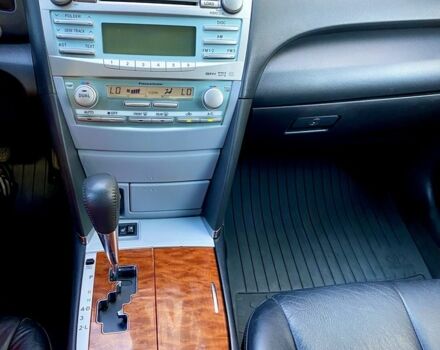 Синій Тойота Камрі, об'ємом двигуна 2.4 л та пробігом 124 тис. км за 12513 $, фото 4 на Automoto.ua