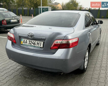 Синій Тойота Камрі, об'ємом двигуна 2.4 л та пробігом 106 тис. км за 9300 $, фото 9 на Automoto.ua