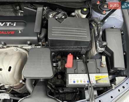 Синий Тойота Камри, объемом двигателя 2.4 л и пробегом 106 тыс. км за 9999 $, фото 56 на Automoto.ua