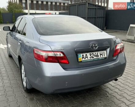 Синій Тойота Камрі, об'ємом двигуна 2.4 л та пробігом 106 тис. км за 9300 $, фото 11 на Automoto.ua