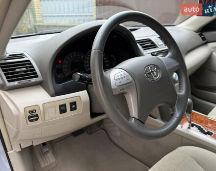 Синий Тойота Камри, объемом двигателя 2.4 л и пробегом 106 тыс. км за 9999 $, фото 26 на Automoto.ua