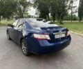 Синий Тойота Камри, объемом двигателя 2.4 л и пробегом 275 тыс. км за 9400 $, фото 2 на Automoto.ua