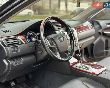 Синій Тойота Камрі, об'ємом двигуна 2.5 л та пробігом 183 тис. км за 11700 $, фото 11 на Automoto.ua