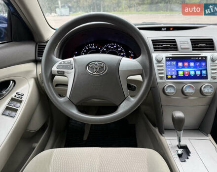 Синій Тойота Камрі, об'ємом двигуна 2.5 л та пробігом 205 тис. км за 8800 $, фото 30 на Automoto.ua