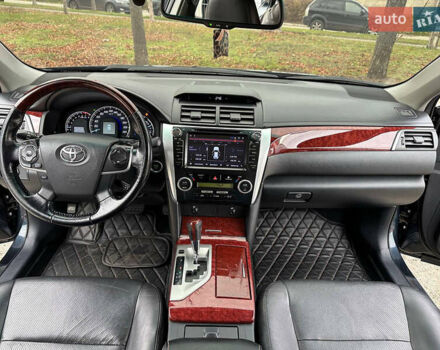 Синій Тойота Камрі, об'ємом двигуна 2.5 л та пробігом 183 тис. км за 11700 $, фото 34 на Automoto.ua