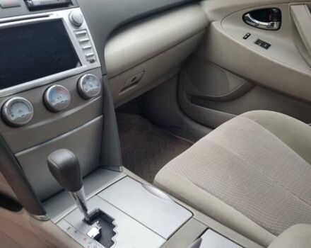 Синій Тойота Камрі, об'ємом двигуна 2.5 л та пробігом 232 тис. км за 9200 $, фото 17 на Automoto.ua