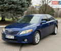 Синій Тойота Камрі, об'ємом двигуна 2.5 л та пробігом 205 тис. км за 8800 $, фото 1 на Automoto.ua