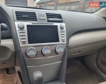 Синій Тойота Камрі, об'ємом двигуна 2.5 л та пробігом 232 тис. км за 9200 $, фото 19 на Automoto.ua