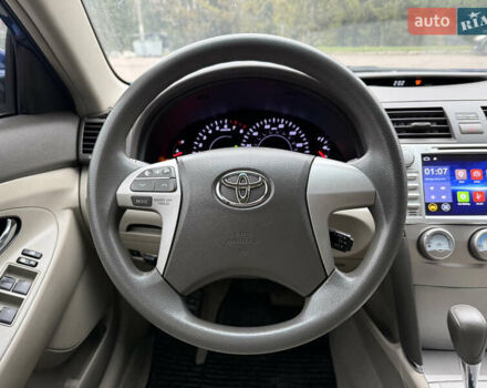 Синій Тойота Камрі, об'ємом двигуна 2.5 л та пробігом 205 тис. км за 8800 $, фото 29 на Automoto.ua