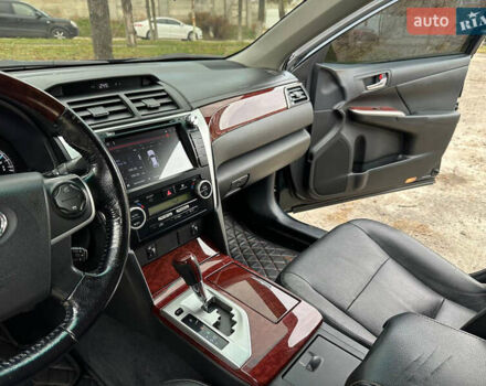 Синій Тойота Камрі, об'ємом двигуна 2.5 л та пробігом 183 тис. км за 11700 $, фото 15 на Automoto.ua