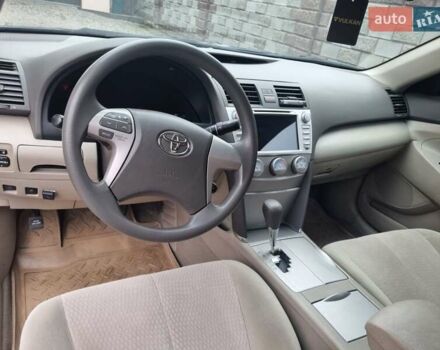 Синій Тойота Камрі, об'ємом двигуна 2.5 л та пробігом 232 тис. км за 9200 $, фото 15 на Automoto.ua