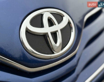 Синій Тойота Камрі, об'ємом двигуна 2.5 л та пробігом 205 тис. км за 8800 $, фото 21 на Automoto.ua