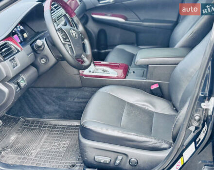 Синій Тойота Камрі, об'ємом двигуна 2.5 л та пробігом 239 тис. км за 14500 $, фото 14 на Automoto.ua