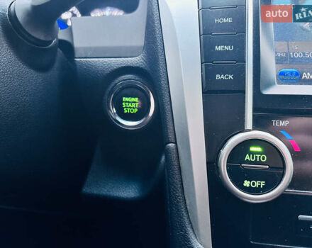 Синій Тойота Камрі, об'ємом двигуна 2.5 л та пробігом 239 тис. км за 14500 $, фото 33 на Automoto.ua