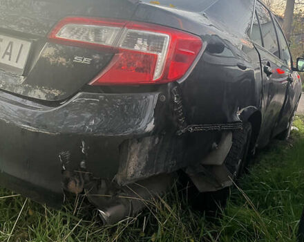 Синій Тойота Камрі, об'ємом двигуна 3.46 л та пробігом 233 тис. км за 5000 $, фото 4 на Automoto.ua