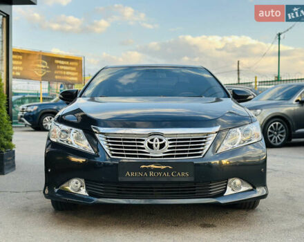 Синій Тойота Камрі, об'ємом двигуна 2.49 л та пробігом 231 тис. км за 12700 $, фото 6 на Automoto.ua
