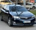 Синій Тойота Камрі, об'ємом двигуна 3.5 л та пробігом 235 тис. км за 10500 $, фото 1 на Automoto.ua