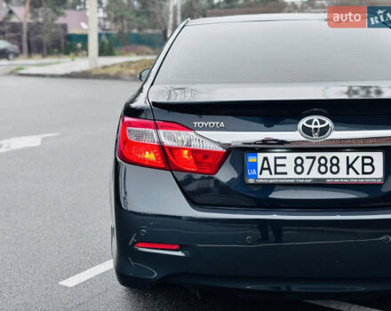 Синій Тойота Камрі, об'ємом двигуна 2.5 л та пробігом 239 тис. км за 14500 $, фото 12 на Automoto.ua