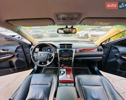 Синій Тойота Камрі, об'ємом двигуна 2.49 л та пробігом 231 тис. км за 12700 $, фото 19 на Automoto.ua