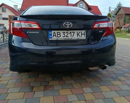 Синий Тойота Камри, объемом двигателя 2.49 л и пробегом 224 тыс. км за 10900 $, фото 4 на Automoto.ua