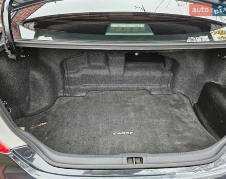 Синий Тойота Камри, объемом двигателя 2.49 л и пробегом 198 тыс. км за 14700 $, фото 7 на Automoto.ua