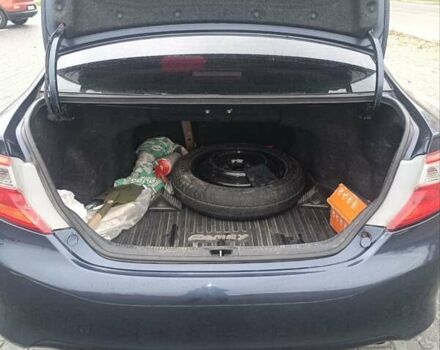 Синий Тойота Камри, объемом двигателя 2.5 л и пробегом 157 тыс. км за 12000 $, фото 10 на Automoto.ua