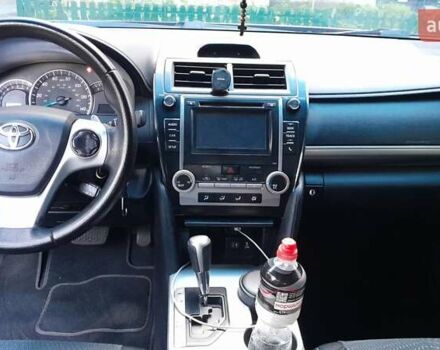 Синий Тойота Камри, объемом двигателя 2.5 л и пробегом 225 тыс. км за 11900 $, фото 12 на Automoto.ua