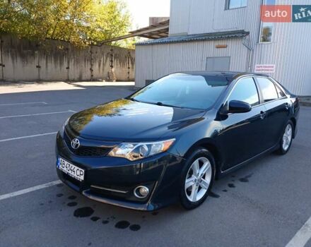 Синий Тойота Камри, объемом двигателя 2.5 л и пробегом 169 тыс. км за 11500 $, фото 41 на Automoto.ua