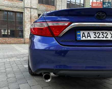 Синий Тойота Камри, объемом двигателя 3.5 л и пробегом 184 тыс. км за 13500 $, фото 5 на Automoto.ua