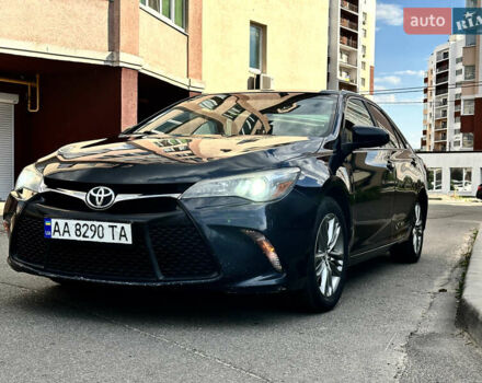 Синий Тойота Камри, объемом двигателя 2.49 л и пробегом 252 тыс. км за 12500 $, фото 2 на Automoto.ua