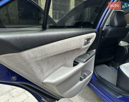 Синий Тойота Камри, объемом двигателя 3.5 л и пробегом 184 тыс. км за 13500 $, фото 10 на Automoto.ua