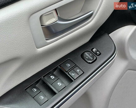 Синий Тойота Камри, объемом двигателя 2.5 л и пробегом 176 тыс. км за 12900 $, фото 20 на Automoto.ua