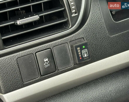 Синий Тойота Камри, объемом двигателя 2.5 л и пробегом 176 тыс. км за 12900 $, фото 19 на Automoto.ua