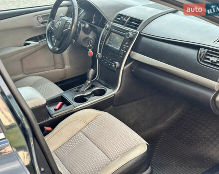 Синий Тойота Камри, объемом двигателя 2.49 л и пробегом 252 тыс. км за 12500 $, фото 7 на Automoto.ua