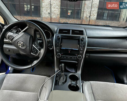 Синий Тойота Камри, объемом двигателя 3.5 л и пробегом 184 тыс. км за 13500 $, фото 12 на Automoto.ua