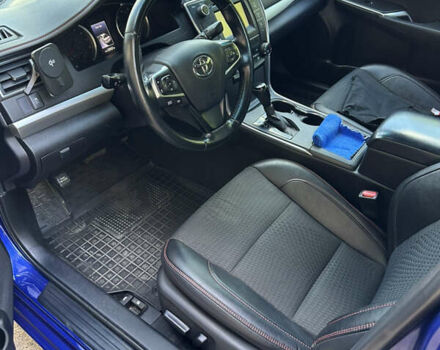 Синий Тойота Камри, объемом двигателя 2.5 л и пробегом 234 тыс. км за 13000 $, фото 9 на Automoto.ua