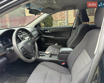 Синій Тойота Камрі, об'ємом двигуна 2.49 л та пробігом 205 тис. км за 13500 $, фото 9 на Automoto.ua